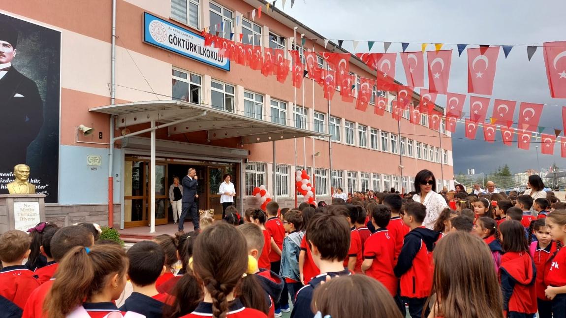 2025/2026 eğitim öğretim yılımıza, sayın okul müdürümüz Ahmet KARABULUT’un yapmış olduğu açılış konuşması ve ardından İstiklal Marşı törenimizle başladık. 